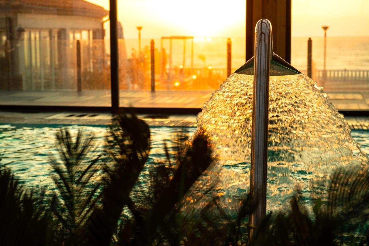Hotel Cristal Vieira Praia & Spa Vieira de Leiria Dış mekan fotoğraf